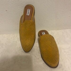 Not Rated Maryam mules suede-like upper, gold dot design